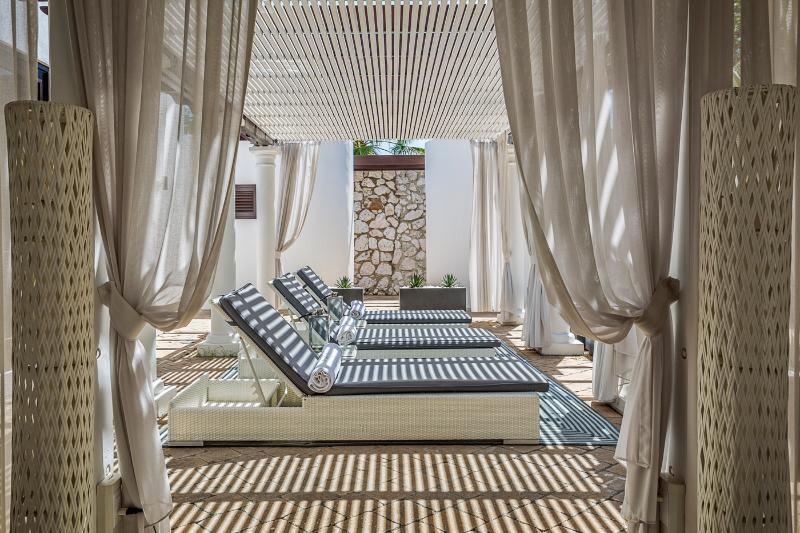 Piscadera Bay Floris Suite Hotel - Spa & Beach Club - Adults Only מראה חיצוני תמונה